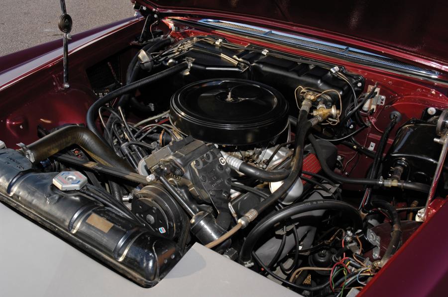  Dual-Ghia L6.4 Coupe 1963 года  (фото 4 из 25)